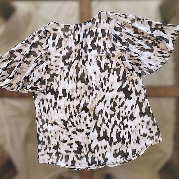 Calvin Klein abstract animal print flutter sleeve blouse - Picture 4 of 13